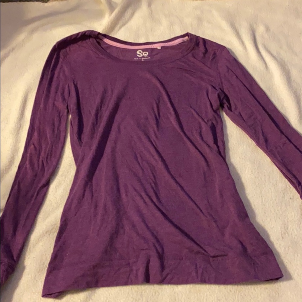 Purple Basic Long Sleeve Tee. M